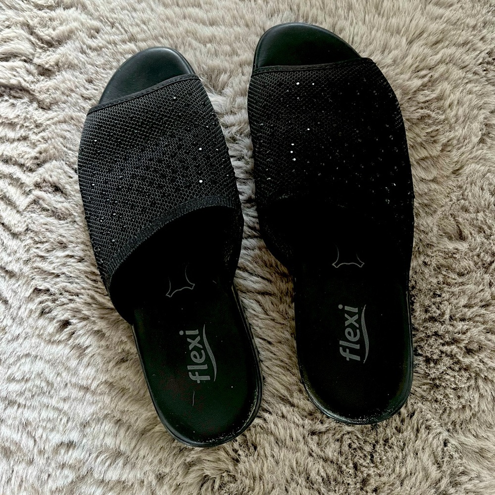Flexi Women's Black Mesh Mules